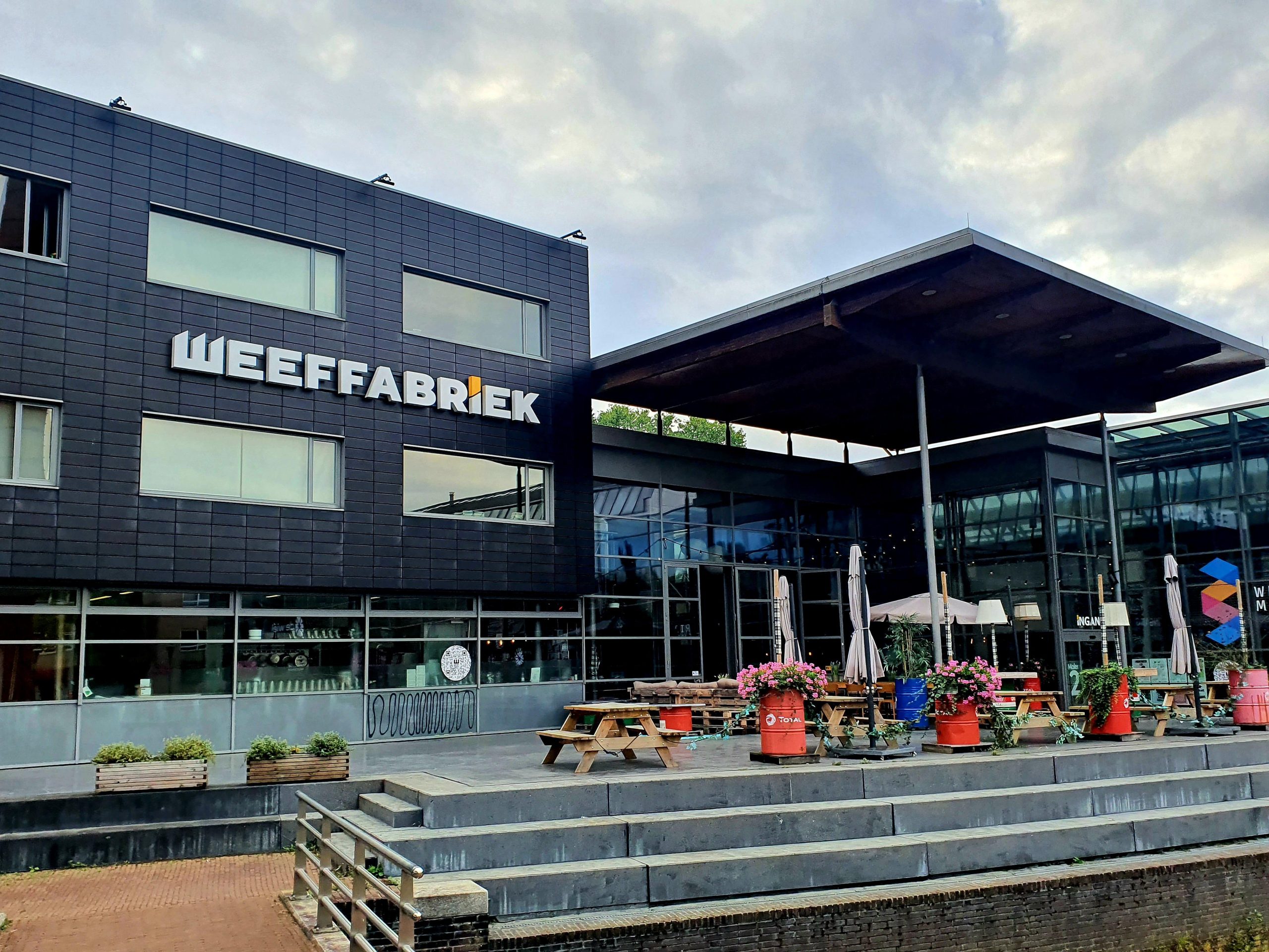 De Weeffabriek